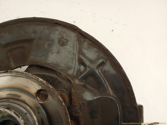 Volvo XC70 Passenger Right Front Spindle Knuckle Hub