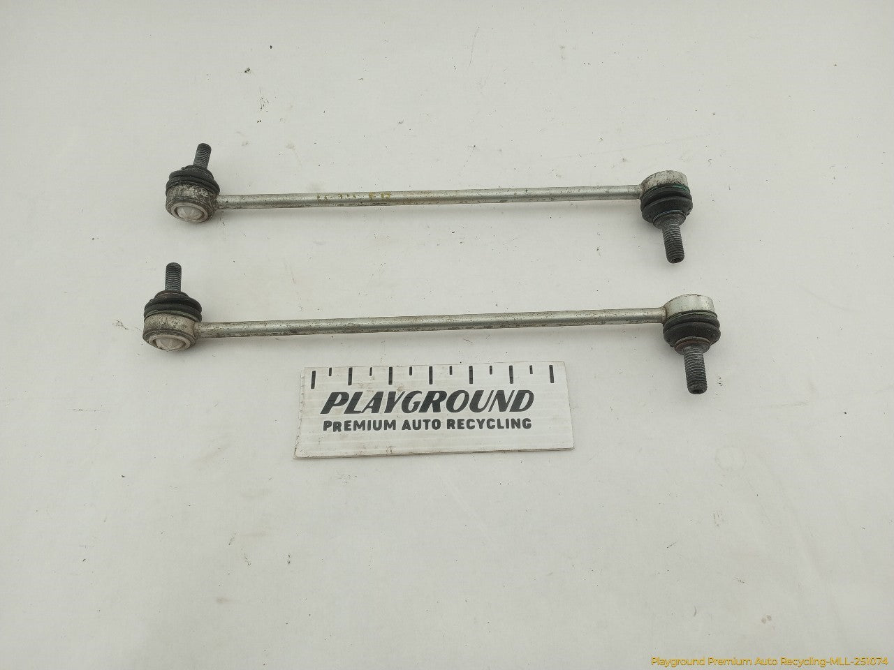 Volvo XC70 Pair Of Front Stabilizer Sway Bar Links