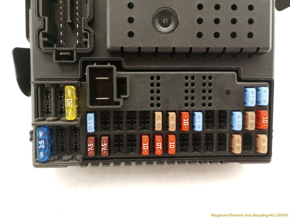 Volvo XC70 Central Electronic Control Module