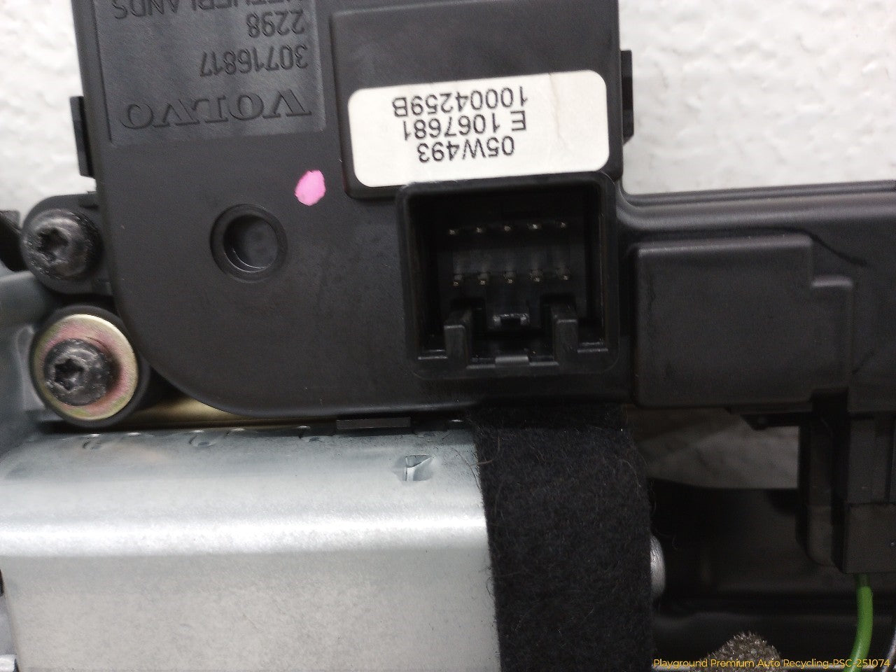 Volvo XC70 Sunroof Panel
