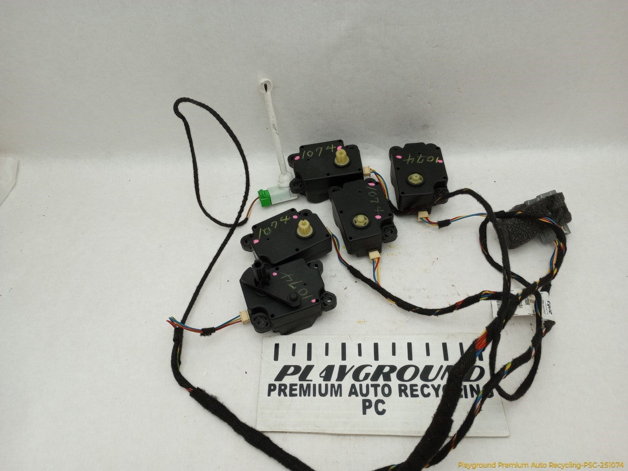 Volvo XC70 Set Of 5 Heater Vent Flap Actuators