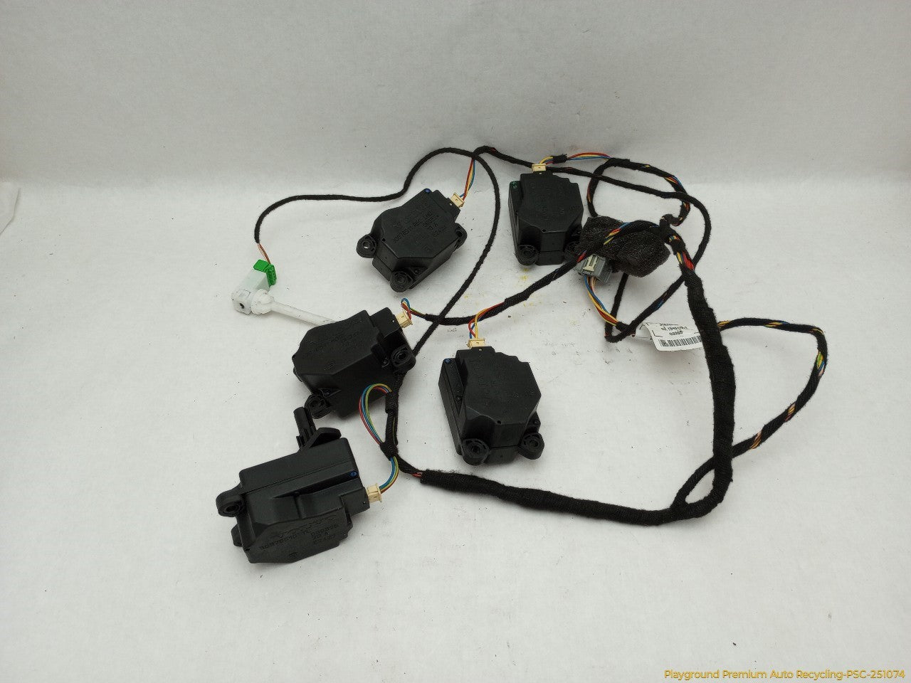 Volvo XC70 Set Of 5 Heater Vent Flap Actuators - 0