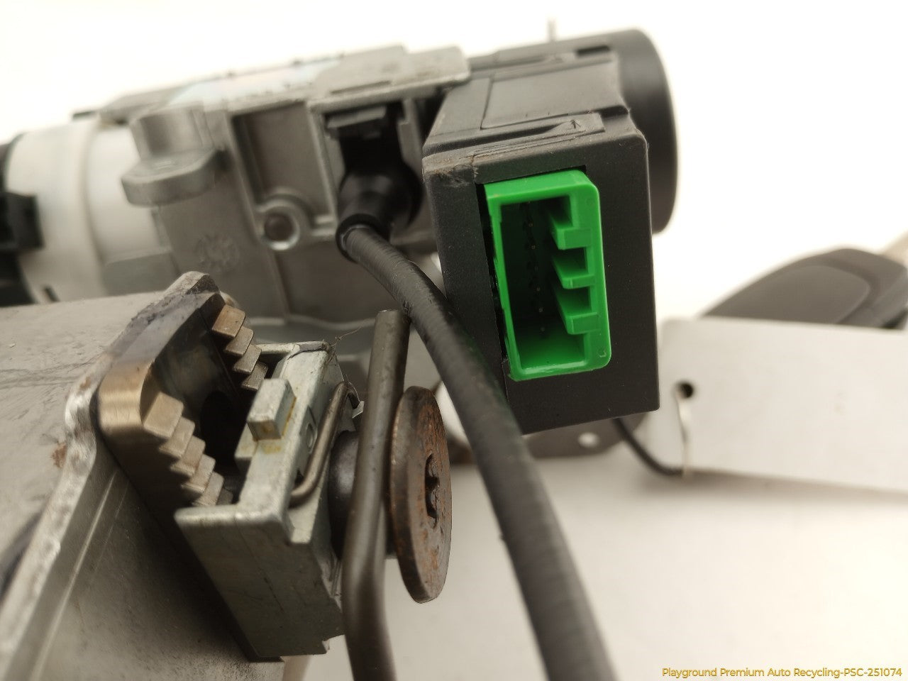 Volvo XC70 Steering Column