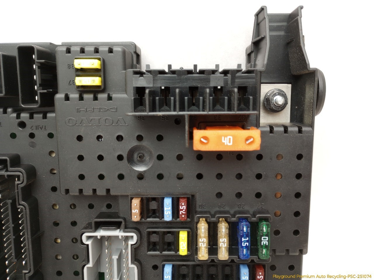 Volvo XC70 Rear Trunk Fuse Box