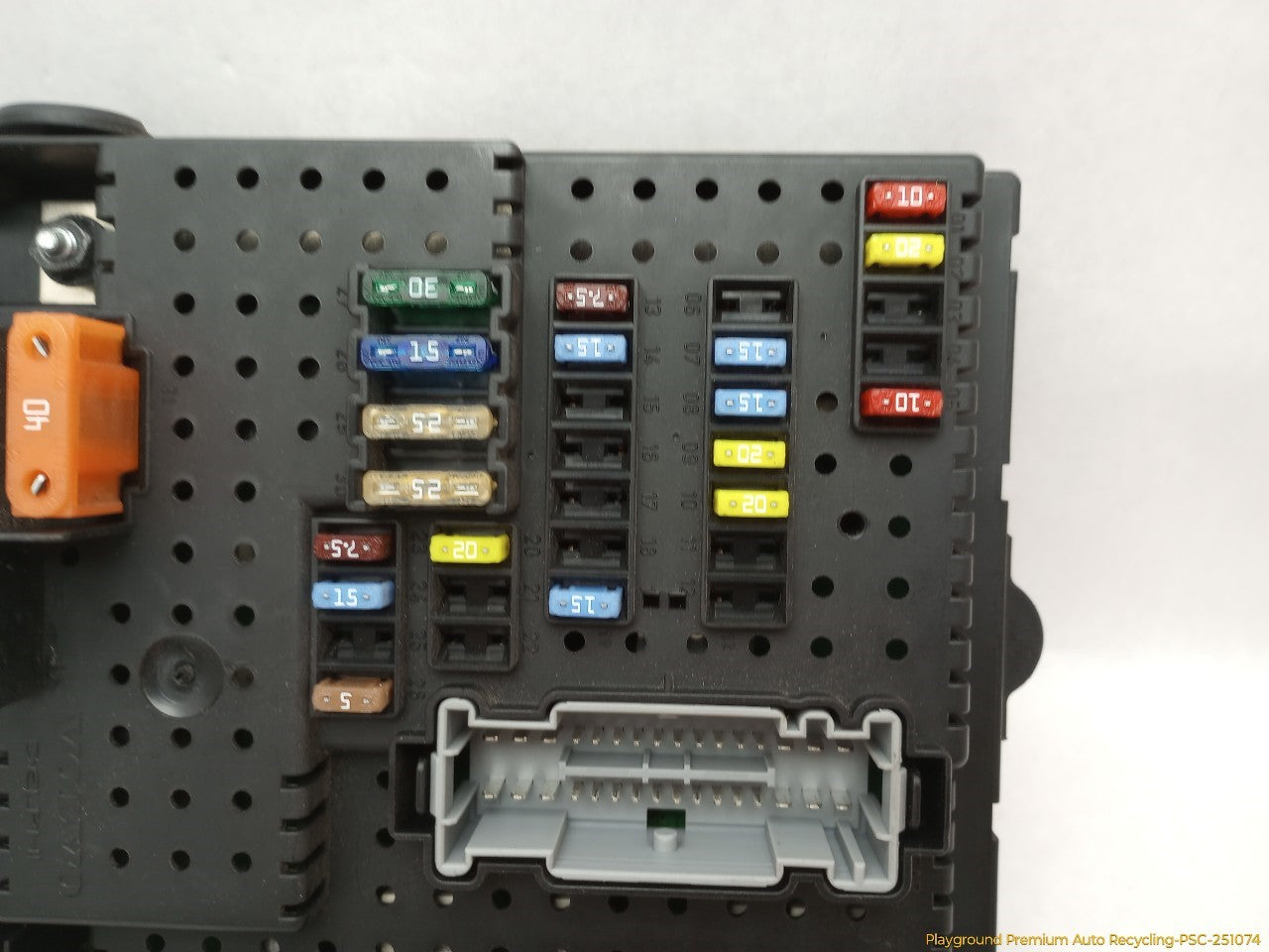 Volvo XC70 Rear Trunk Fuse Box