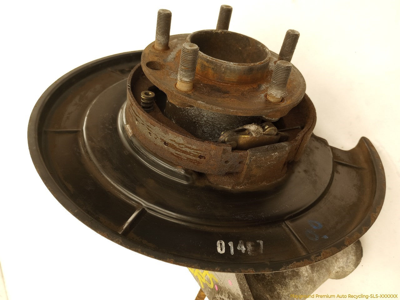 Jaguar XK8 Passenger Right Rear Spindle Knuckle Hub - 0