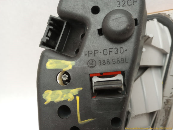 BMW 325I Driver Left Inner Tail Lamp