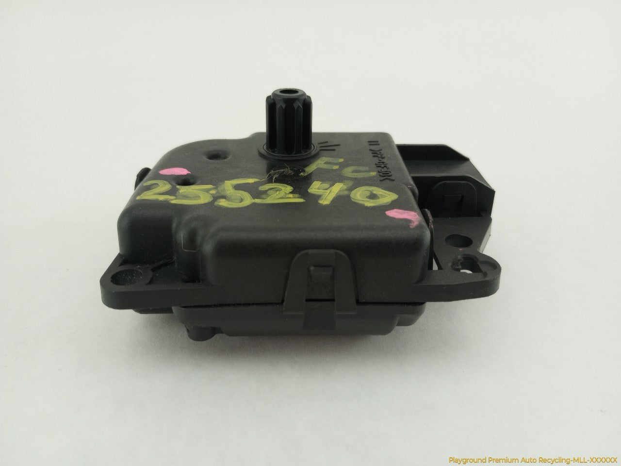 Dodge Charger Dash Center Heater Vent Flap Actuators