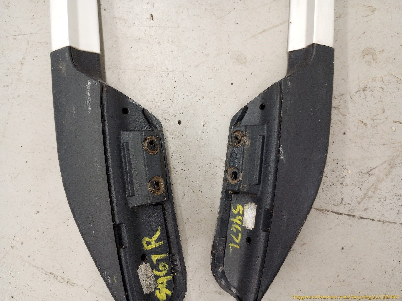 Volvo XC70 Pair Of Roof Racks