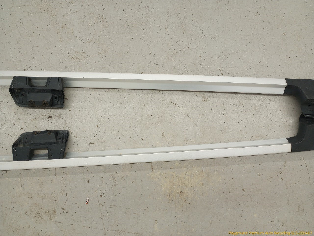 Volvo XC70 Pair Of Roof Racks