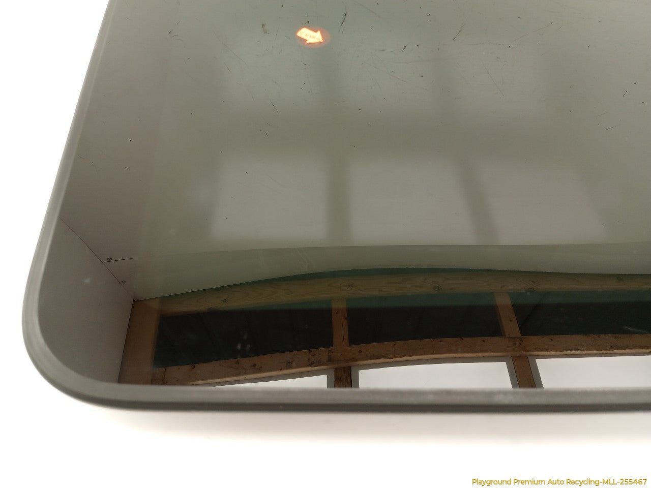 Volvo XC70 Sunroof Glass