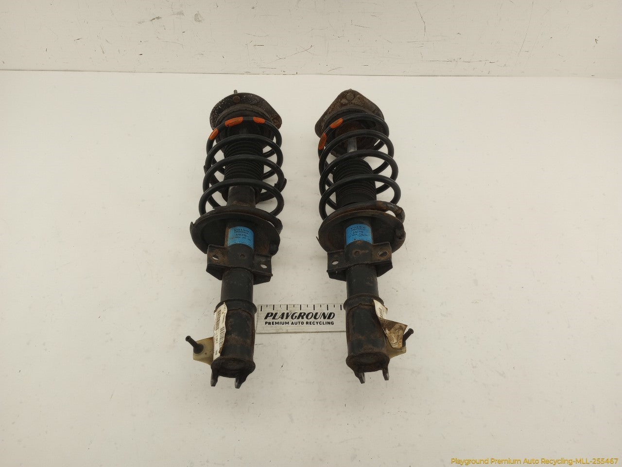 Volvo XC70 Pair Of Front Struts