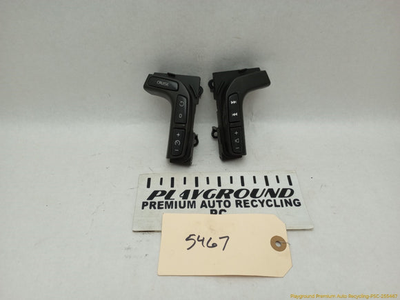 Volvo XC70 Pair Of Steering Wheel Control Switches