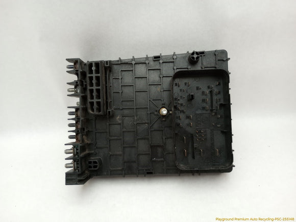 Volkswagen CC Engine Fuse Box