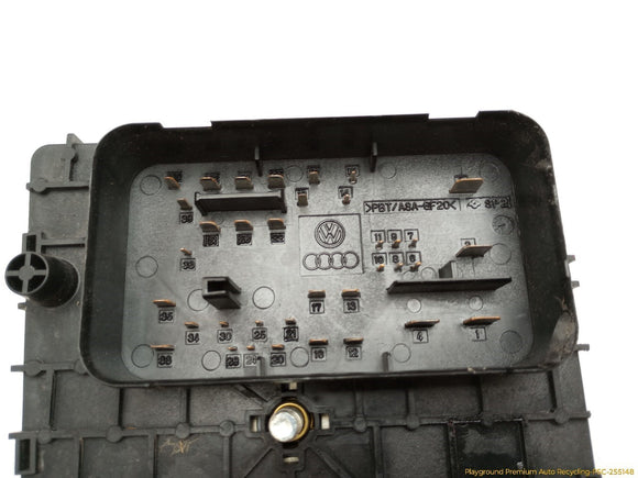 Volkswagen CC Engine Fuse Box