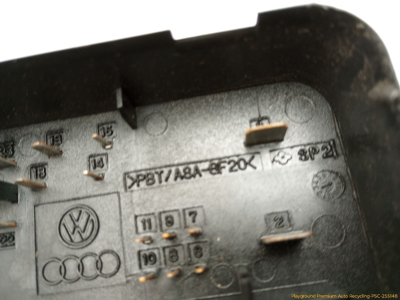 Volkswagen CC Engine Fuse Box