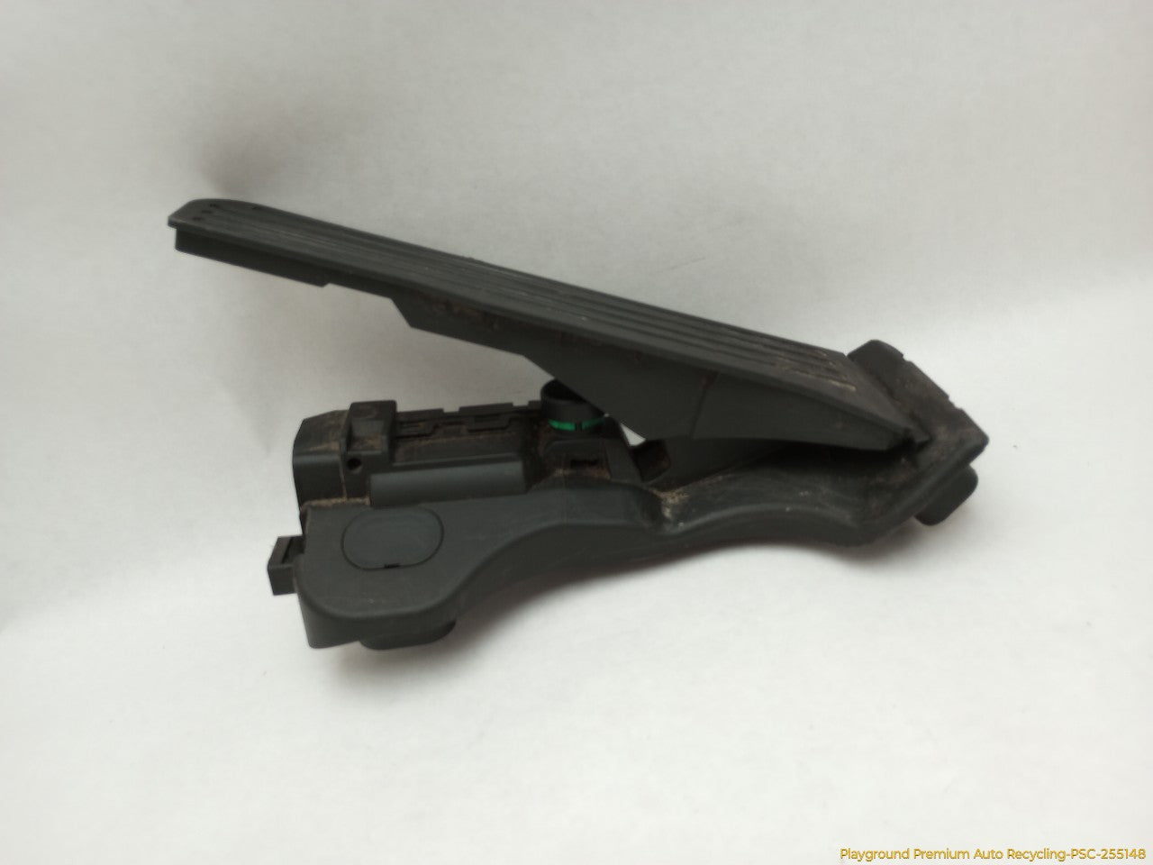 Volkswagen CC Accelerator Gas Pedal