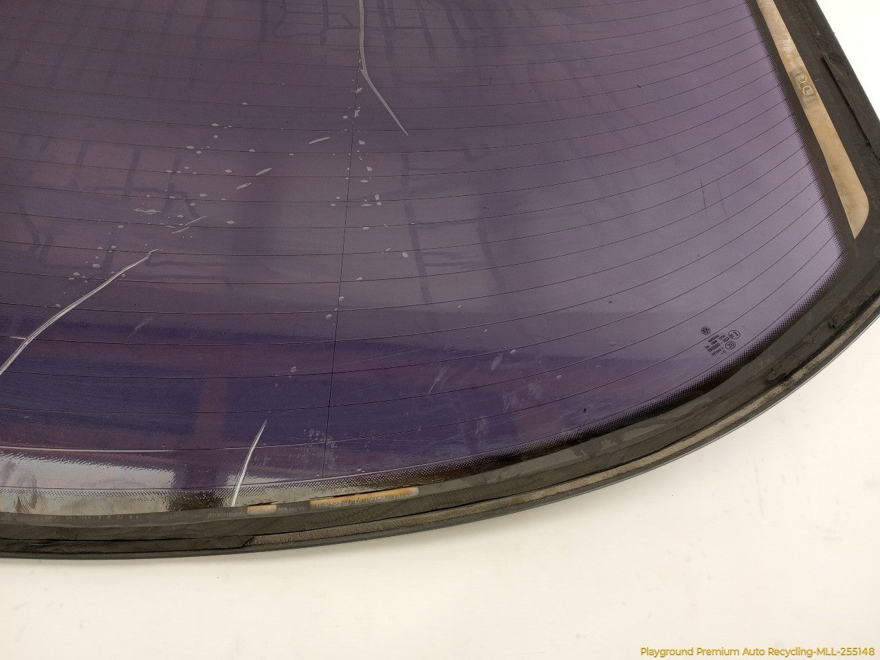 Volkswagen CC Back Glass