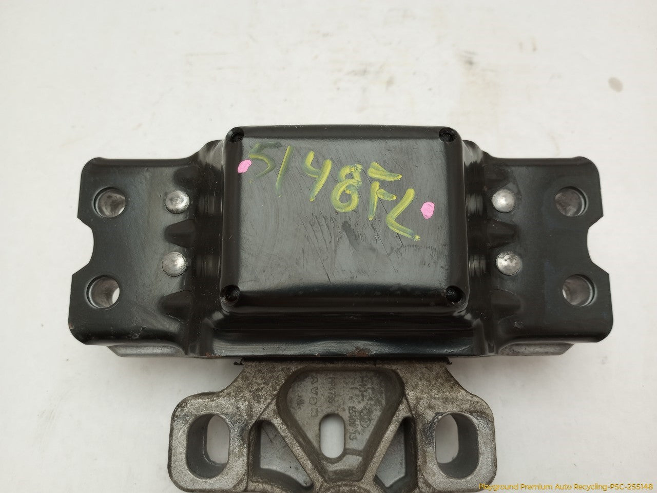 Volkswagen CC Driver Left Front Engine Mount
