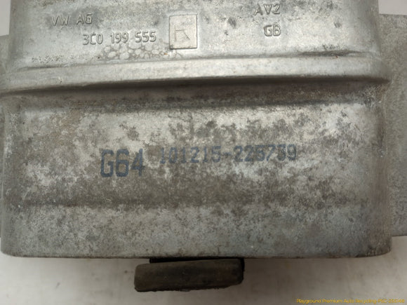 Volkswagen CC Driver Left Front Engine Mount