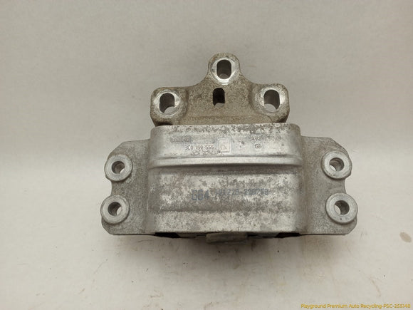 Volkswagen CC Driver Left Front Engine Mount