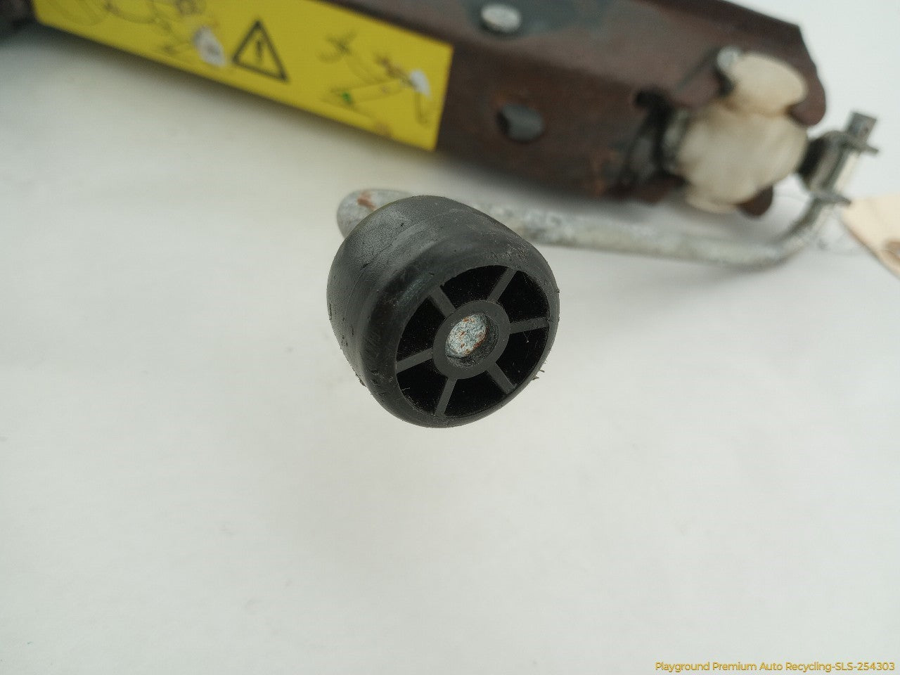 Mercedes SLK230 Vehicle Jack