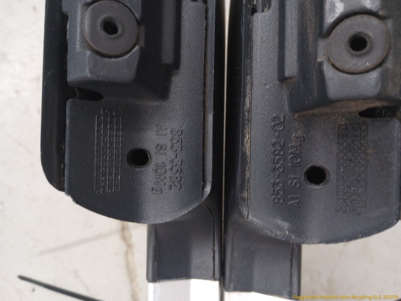 Volvo XC70 Pair Of Roof Racks