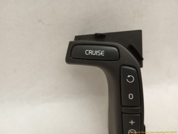 Volvo XC70 Pair Of Steering Wheel Control Switches