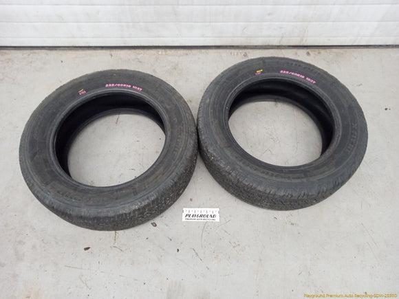Volvo XC60 Pair Of Laufenn X Fit HT Tires