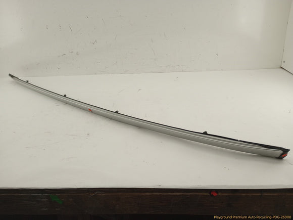 Volvo XC60 Passenger Right Roof Rail