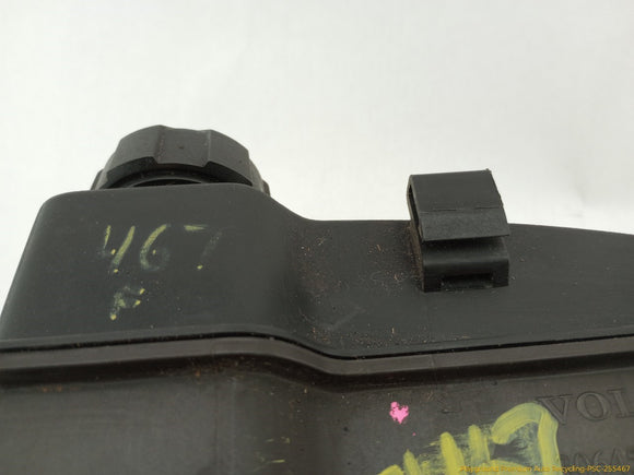 Volvo XC70 Power Steering Reservoir