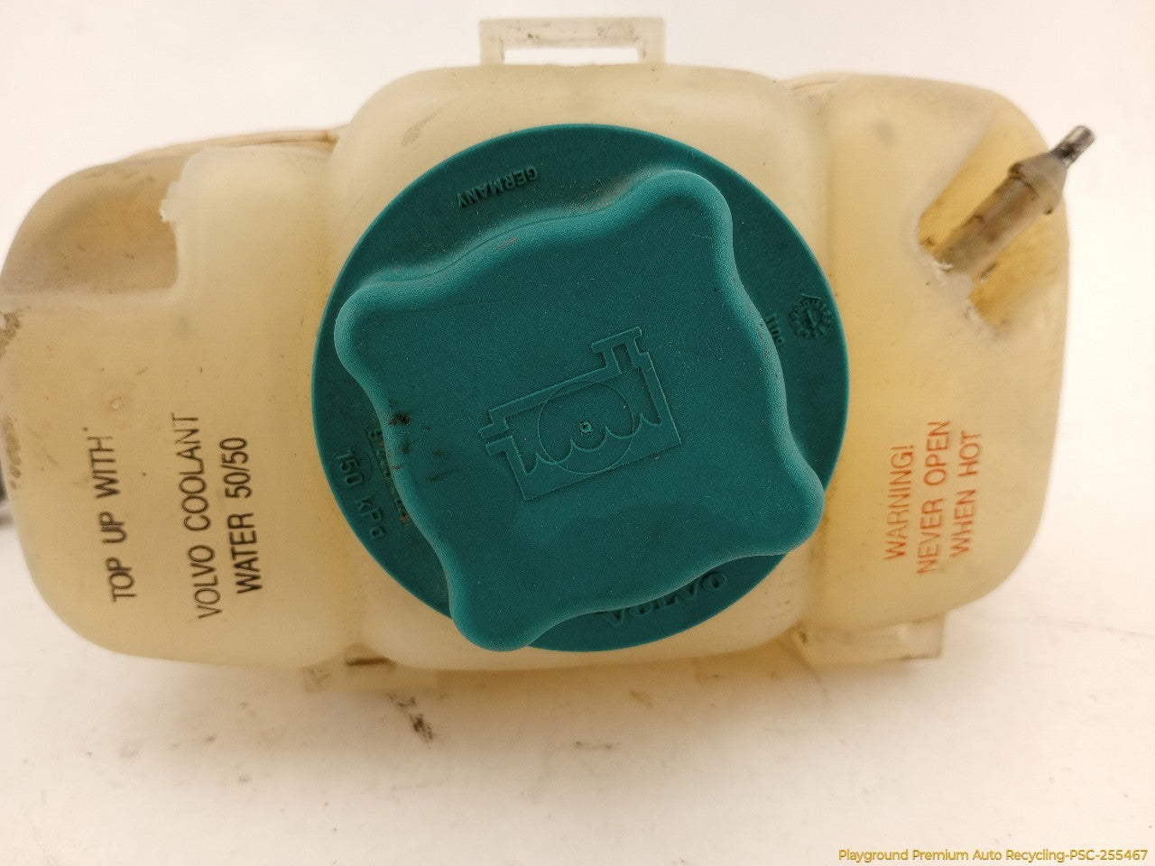 Volvo XC70 Coolant Reservoir