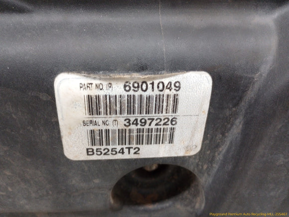 Volvo XC70 Engine Assembly