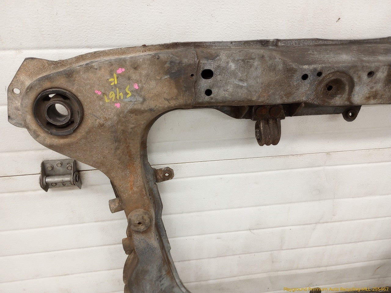 Volvo XC70 Front Subframe Crossmember