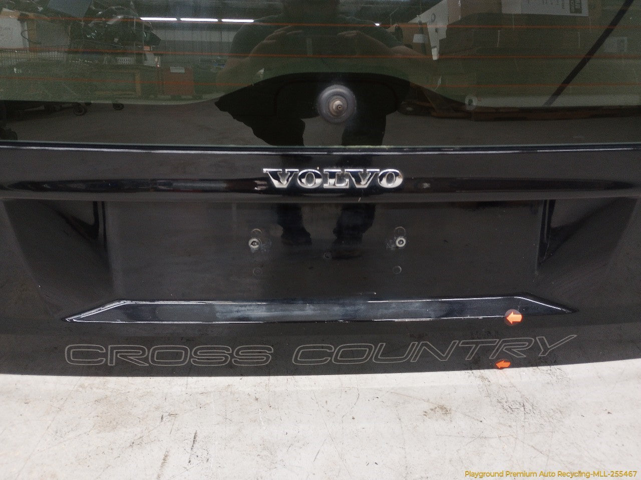 Volvo XC70 Liftgate Lid