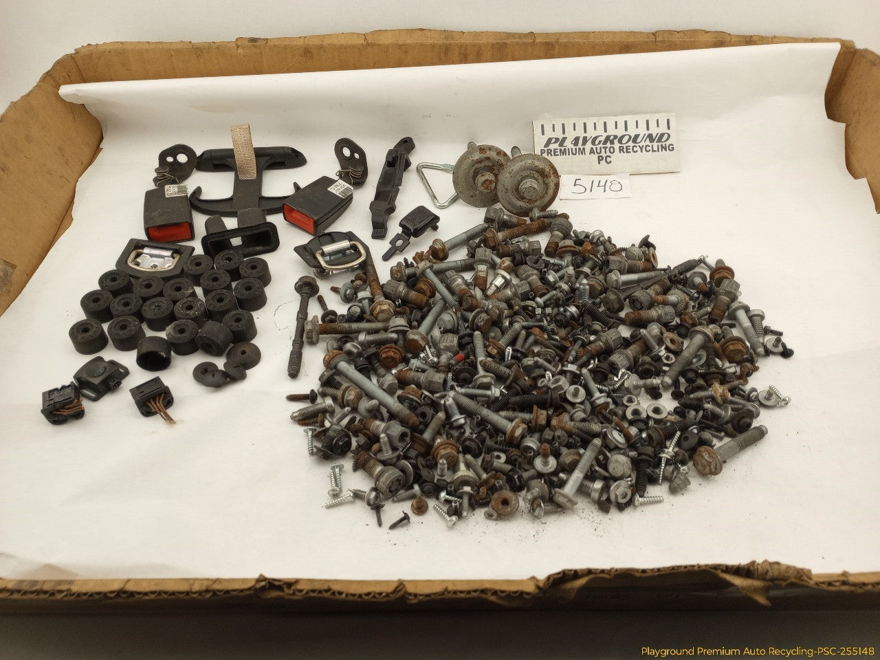 Volkswagen CC Dismantling Hardware Fasteners Bolts & Nuts