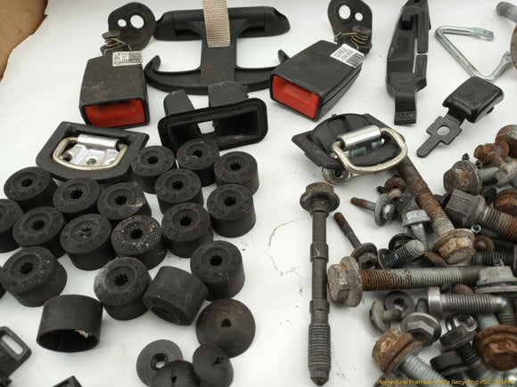 Volkswagen CC Dismantling Hardware Fasteners Bolts & Nuts