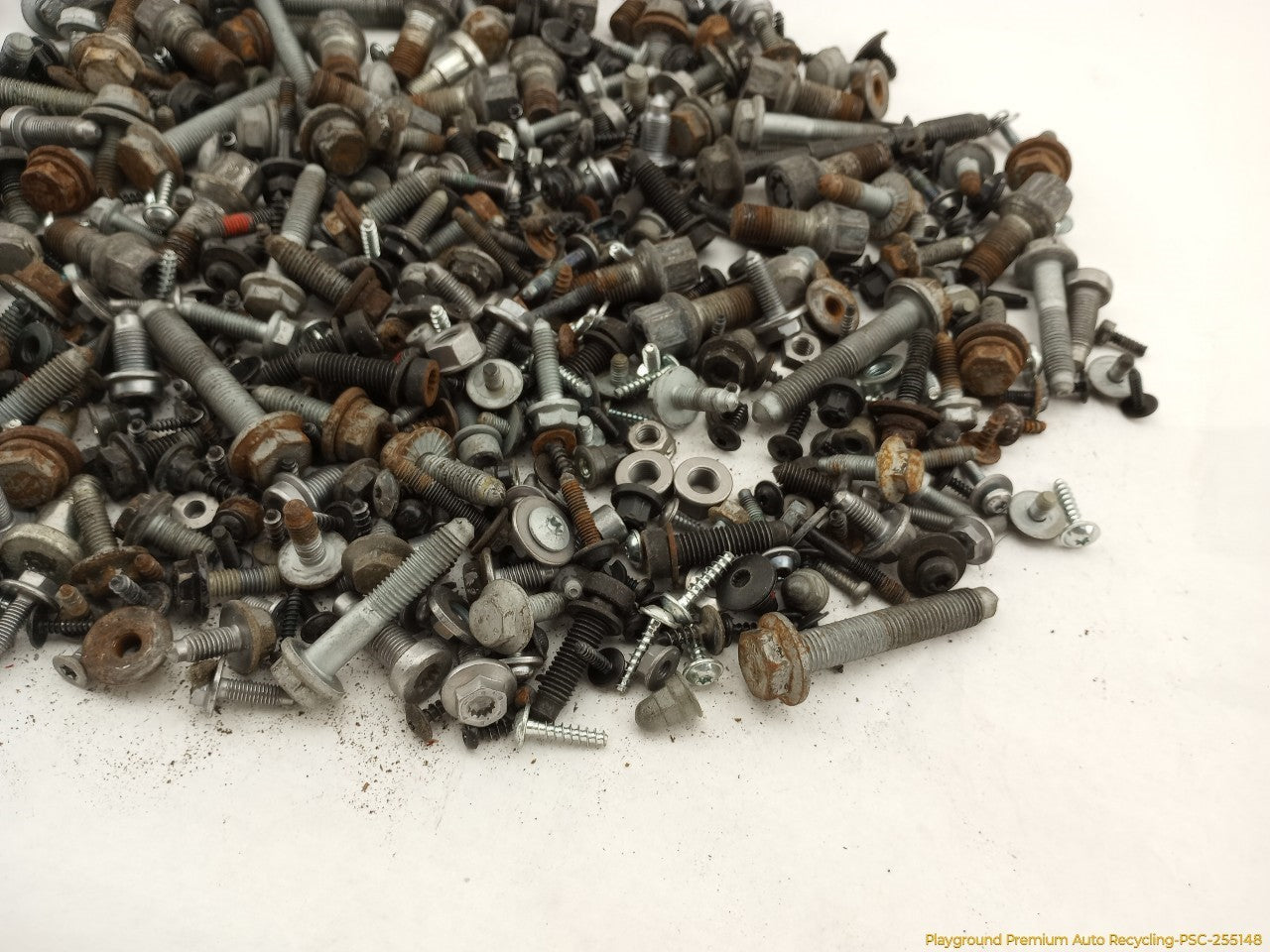 Volkswagen CC Dismantling Hardware Fasteners Bolts & Nuts