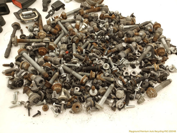 Volkswagen CC Dismantling Hardware Fasteners Bolts & Nuts