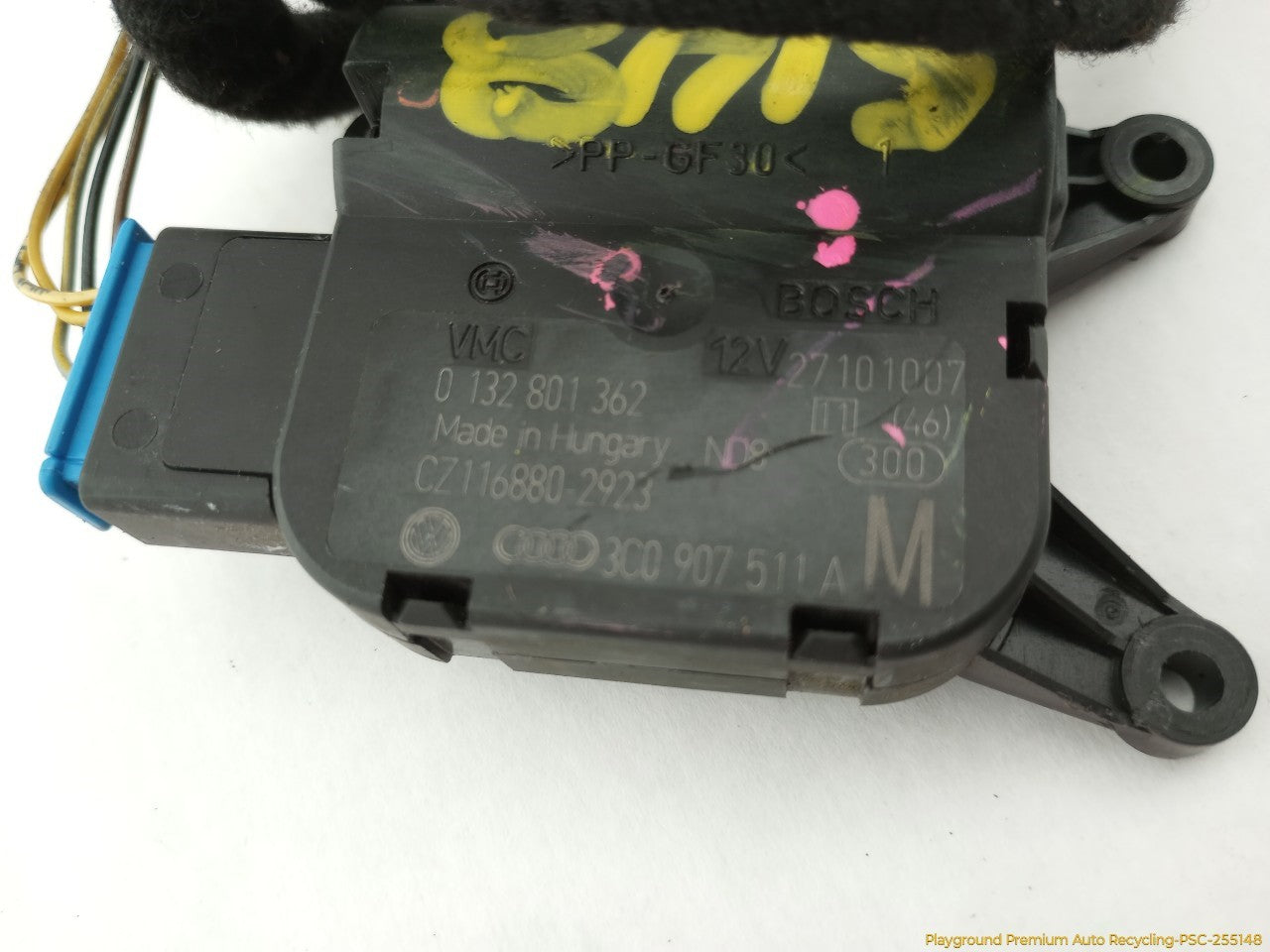 Volkswagen CC Pair Of Heater Vent Flap Actuators