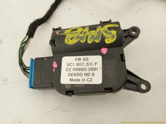 Volkswagen CC Pair Of Heater Vent Flap Actuators