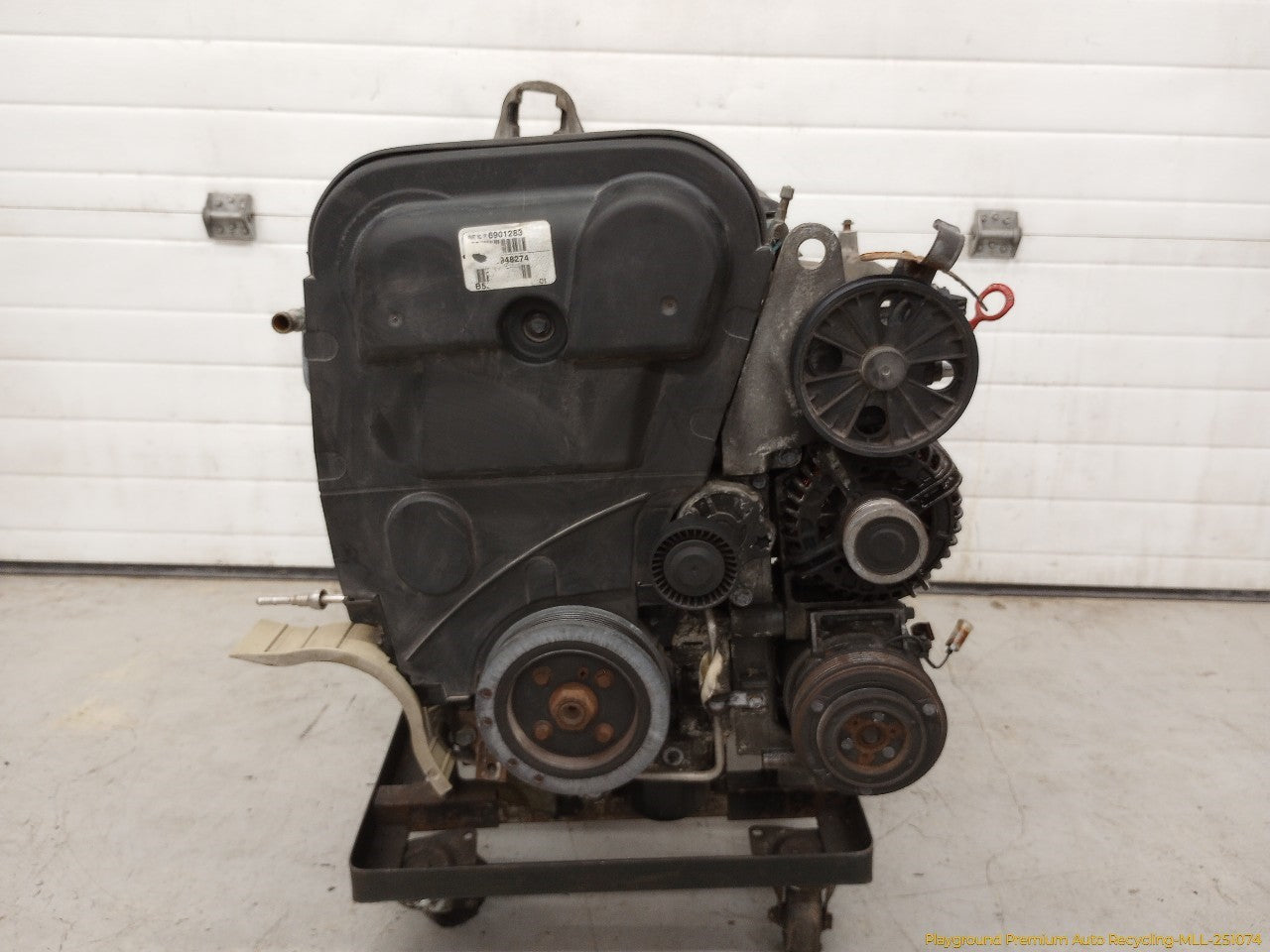 Volvo XC70 Engine Assembly