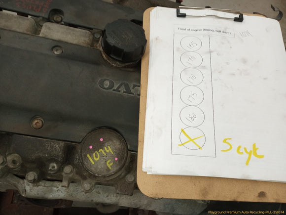 Volvo XC70 Engine Assembly