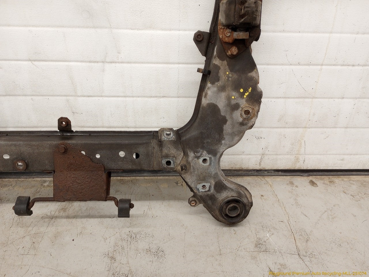 Volvo XC70 Front Subframe Crossmember