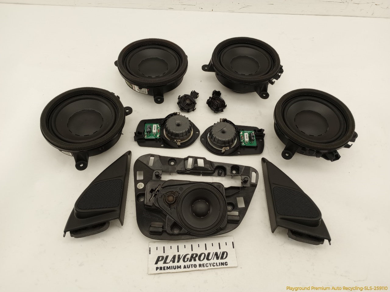 Volvo XC60 Set Of 11 Audio Speakers