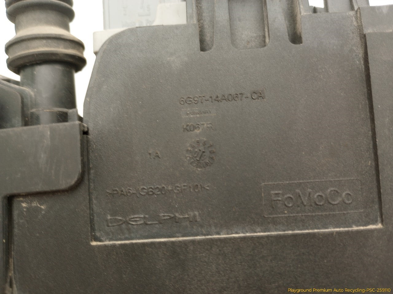 Volvo XC60 Engine Fuse Box