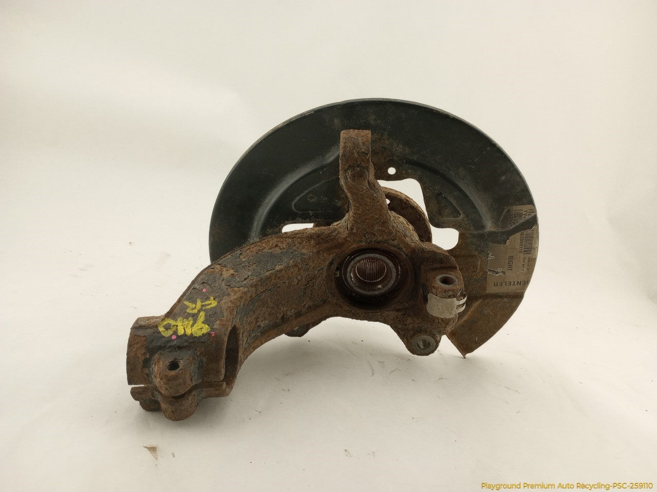 Volvo XC60 Passenger Right Front Spindle Knuckle Hub - 0