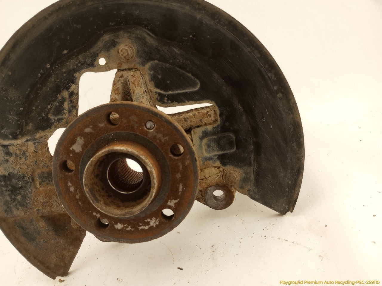 Volvo XC60 Passenger Right Front Spindle Knuckle Hub