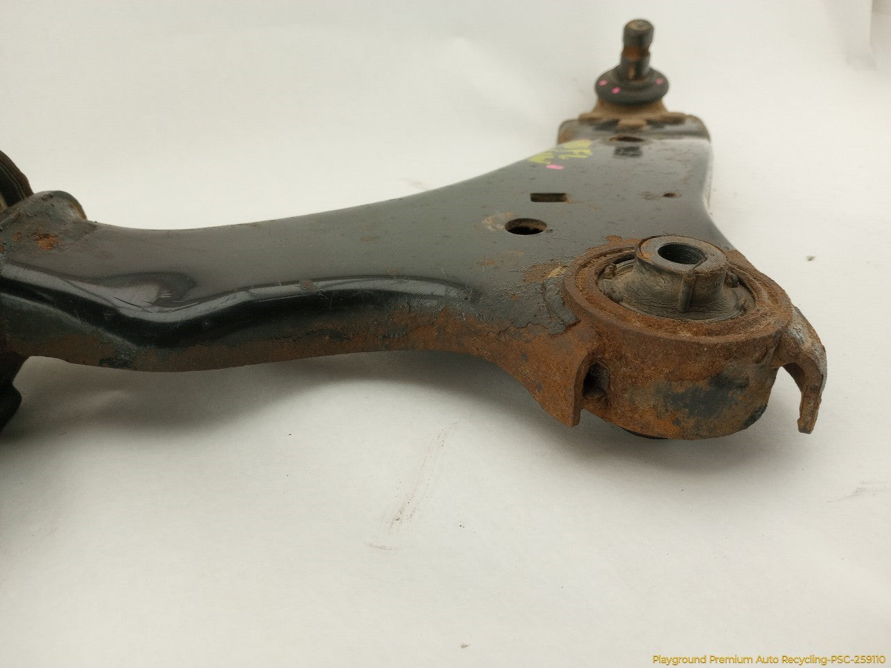 Volvo XC60 Driver Left Front Lower Control Arm