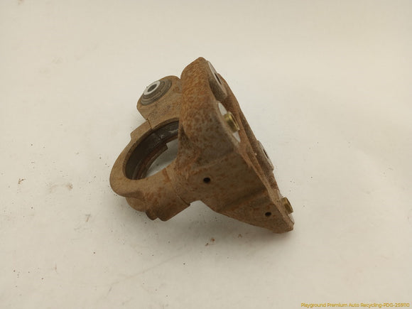 Volvo XC60 Passenger Right Front Axle Drive Shaft Bracket